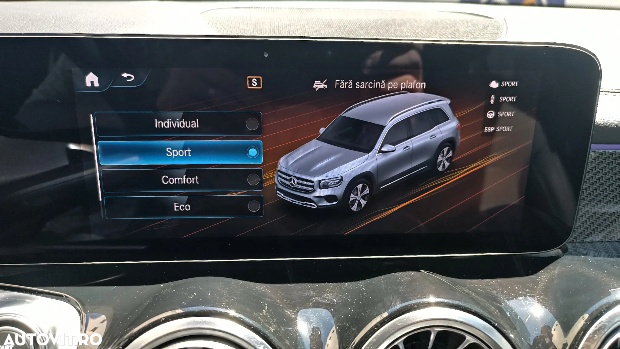 Mercedes-Benz GLB 250 4MATIC Aut. - 33
