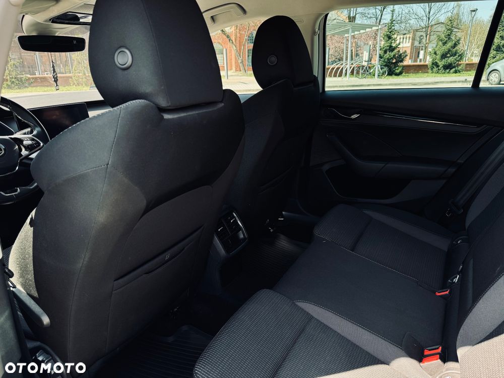 Skoda Octavia 2.0 TDI Ambition - 14