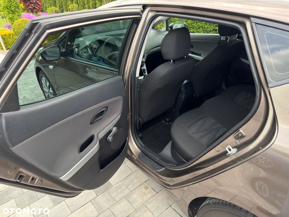 Kia Ceed 1.4 M - 6