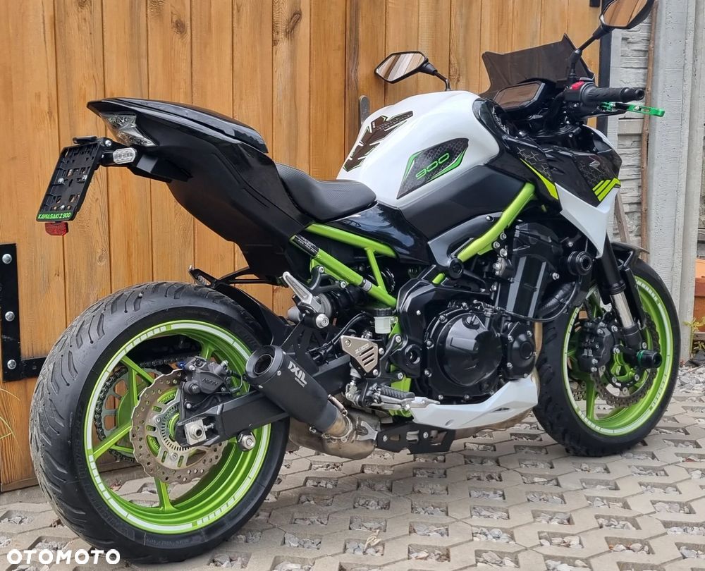 Kawasaki Z 900 - 5