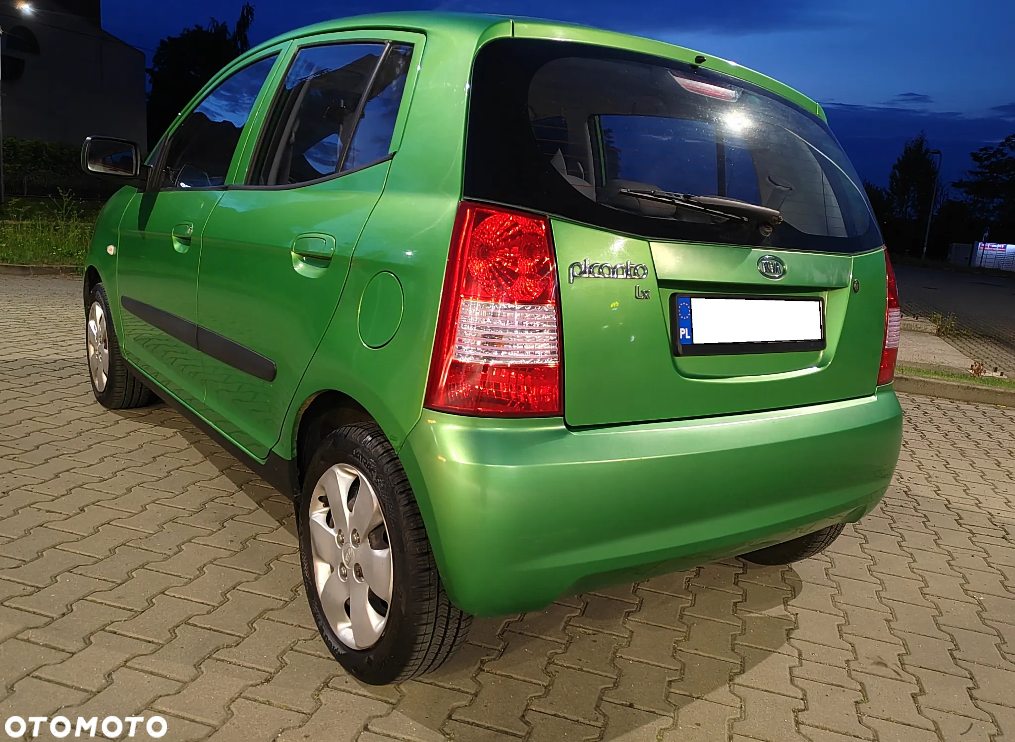 Kia Picanto 1.1 - 4