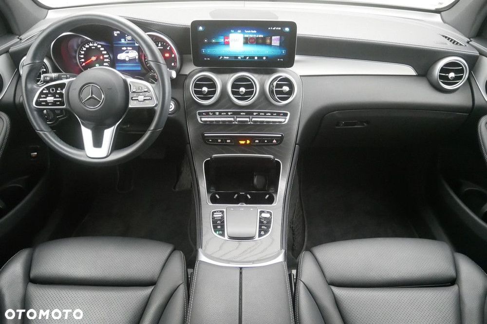 Mercedes-Benz GLC - 8