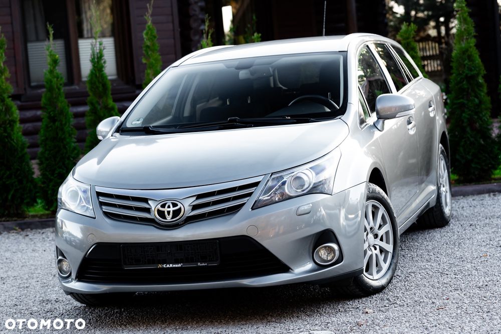 Toyota Avensis 1.8 Active - 1