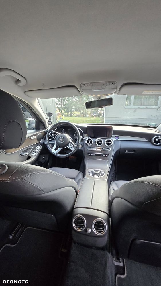 Mercedes-Benz Klasa C 200 d 9G-TRONIC - 11
