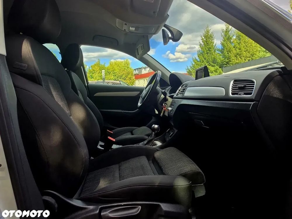 Audi Q3 1.4 TFSI S tronic - 21