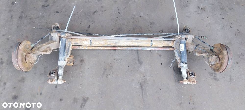 BELKA OŚ ZAWIESZENIA TYŁ BĘBNY BEZ ABS PEUGEOT 206 I HB 5D - 2