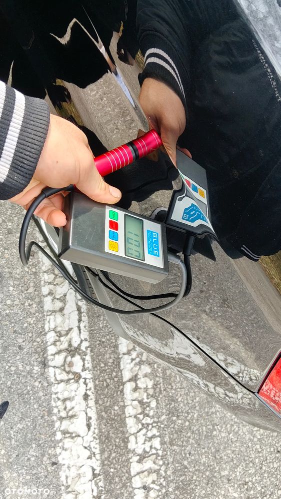 Ford Kuga 2.0 TDCi 4x4 Trend - 25