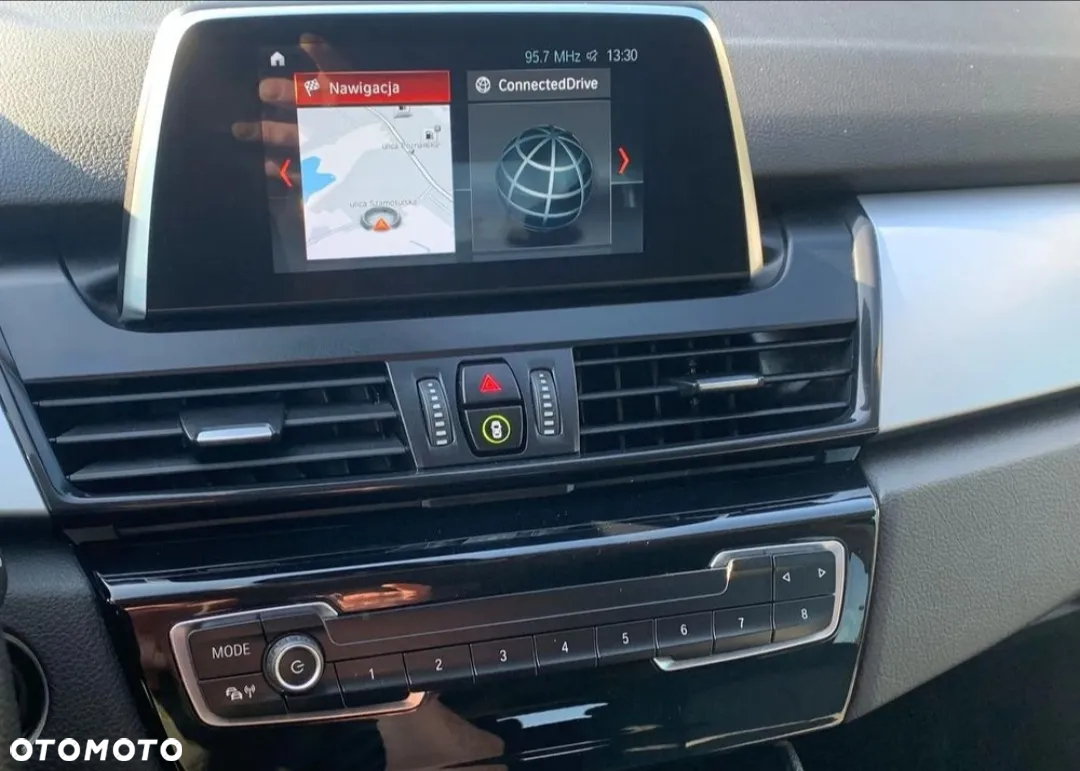 BMW Seria 2 218i Gran Tourer - 22