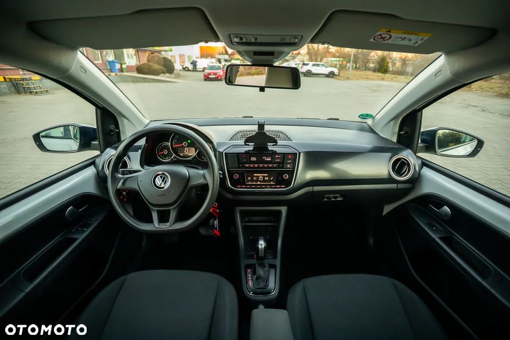 Volkswagen up! e-up - 32