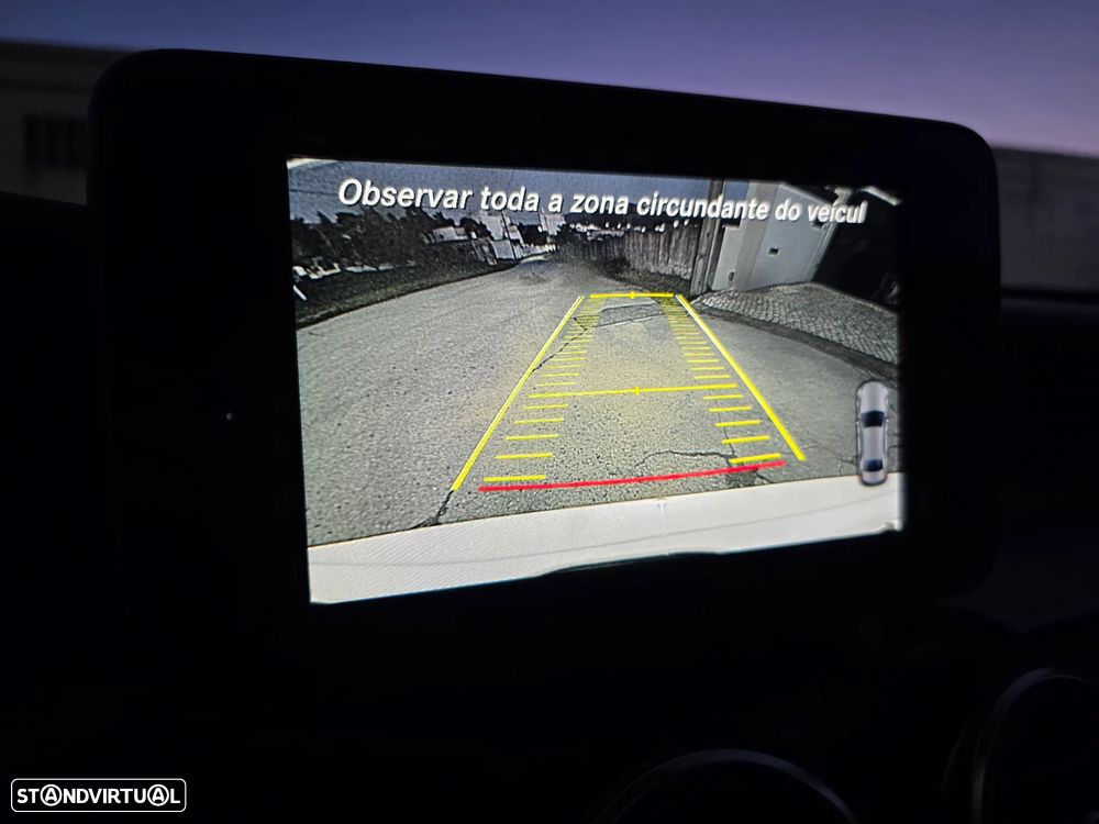 Mercedes-Benz C 220 d AMG Line - 24