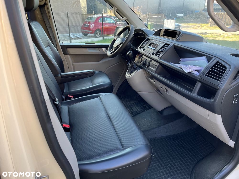 Volkswagen Caravelle 2.0 TDI L1 Highline DSG - 6