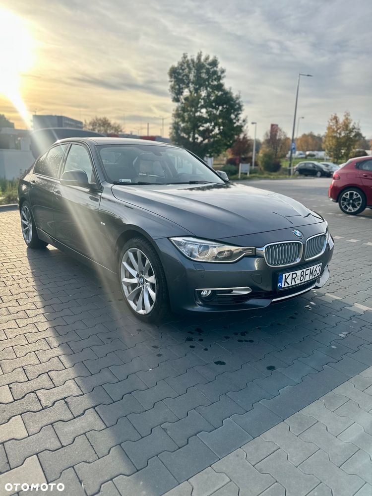 BMW 328I 2014 photo 3