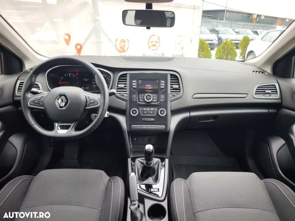 Renault Megane TCe 114 GPF Life - 17