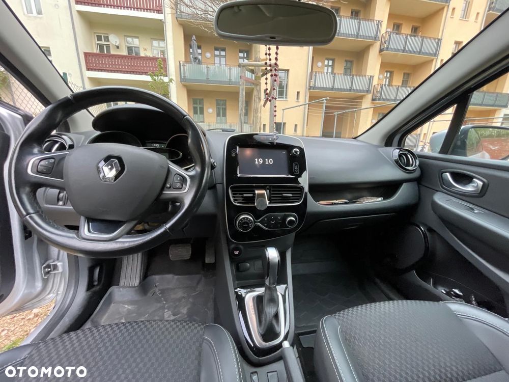 Renault Clio - 2