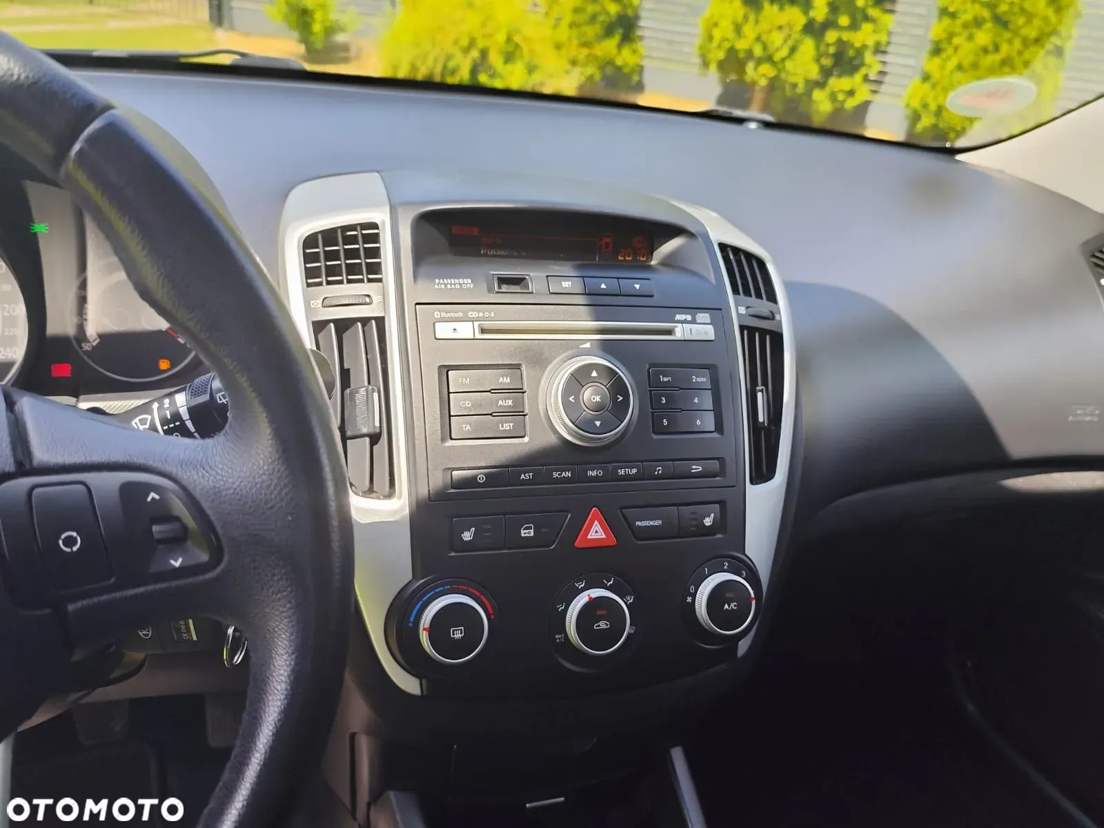Kia Ceed Cee'd 1.4 Comfort + - 17