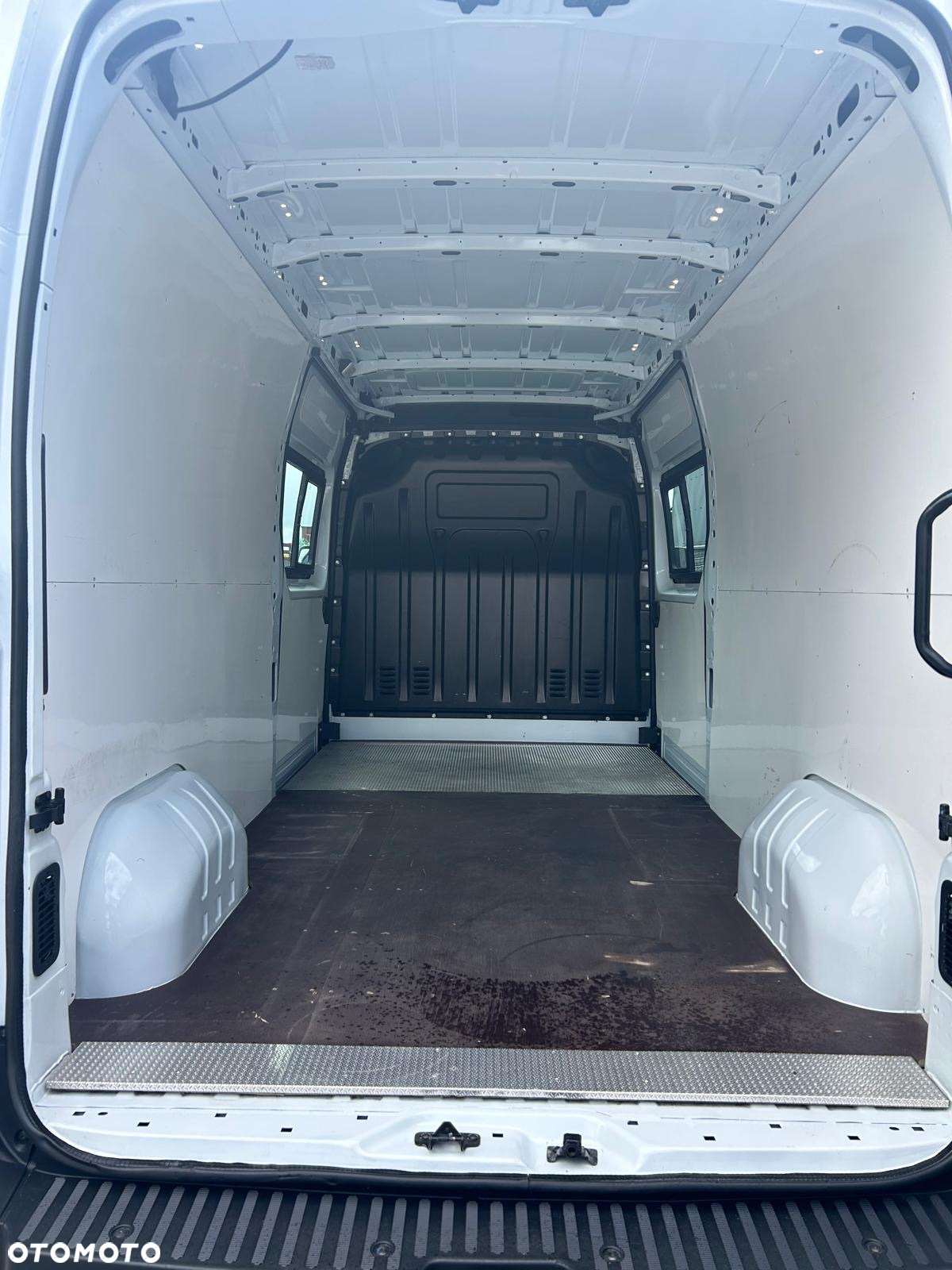 Renault Master - 6