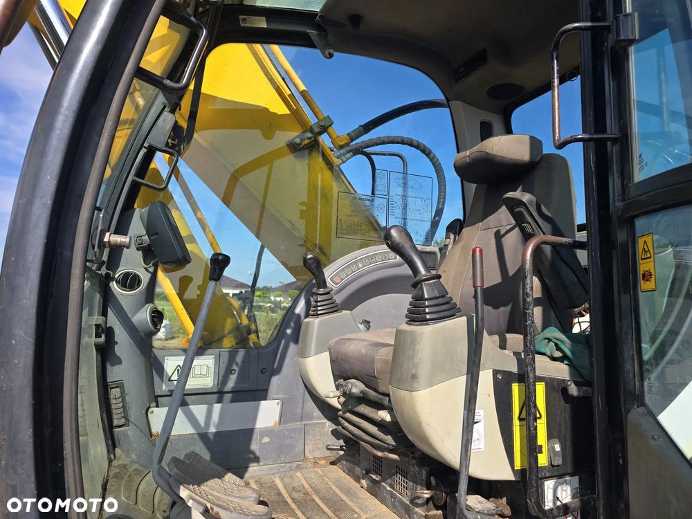 JCB JS131LC - 5