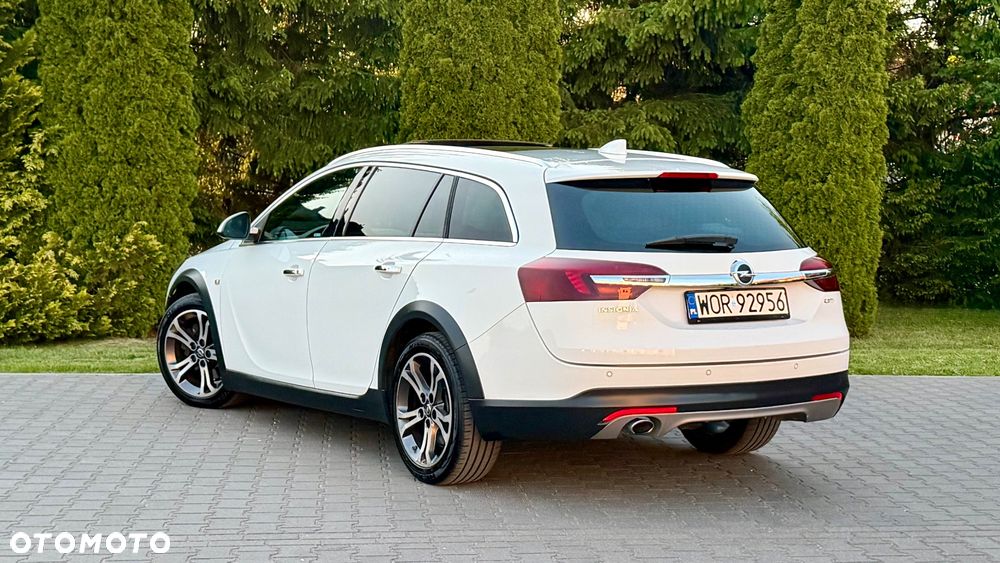 Opel Insignia - 13