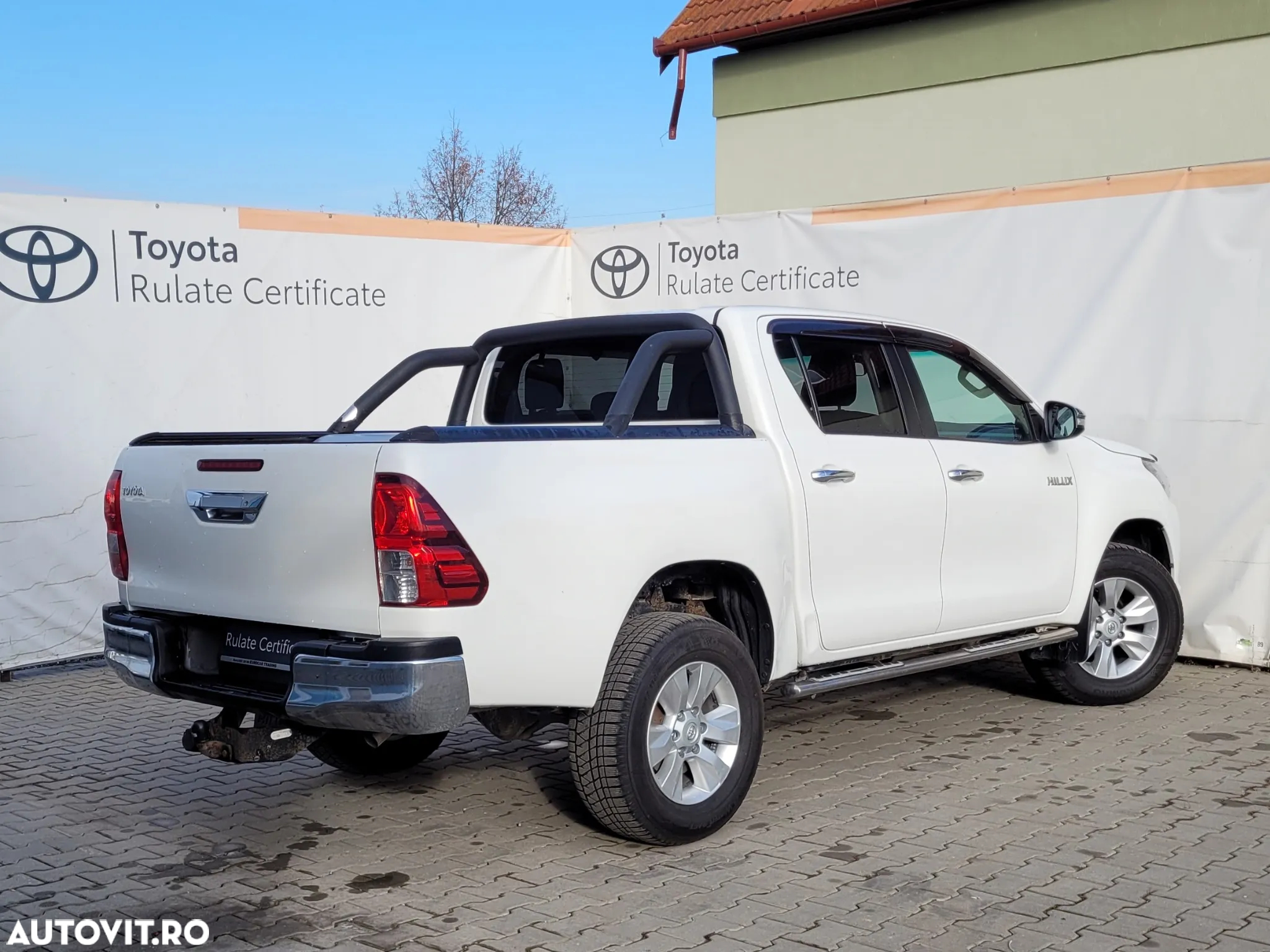Toyota Hilux 4x4 Double Cab A/T Style - 4