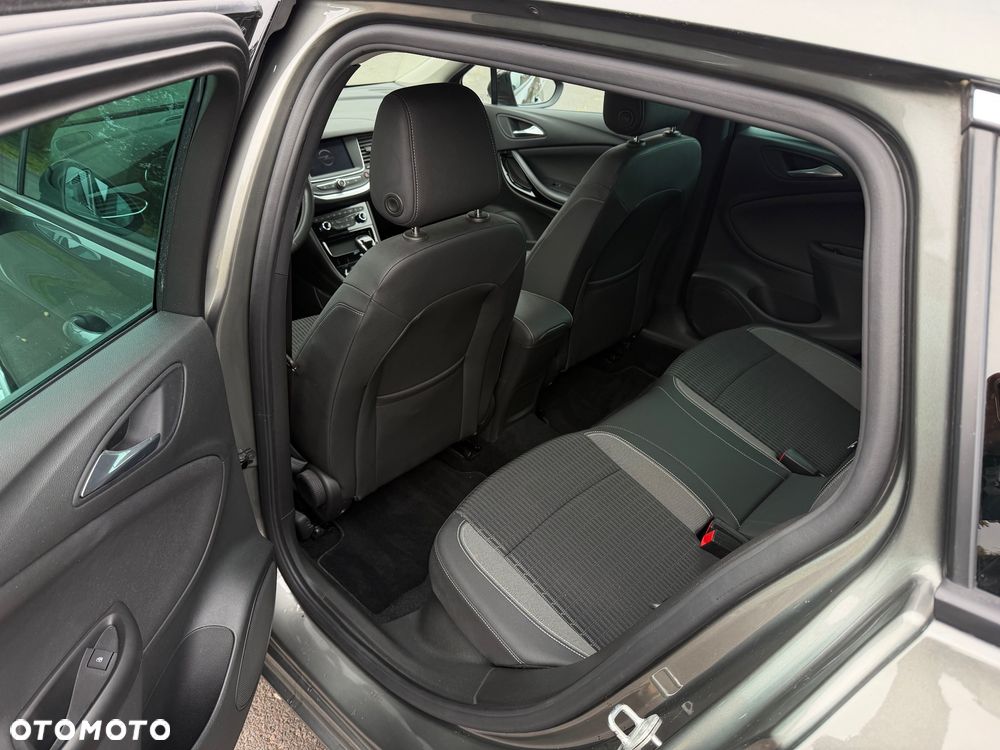 Opel Astra 1.2 T Elegance S&S - 27