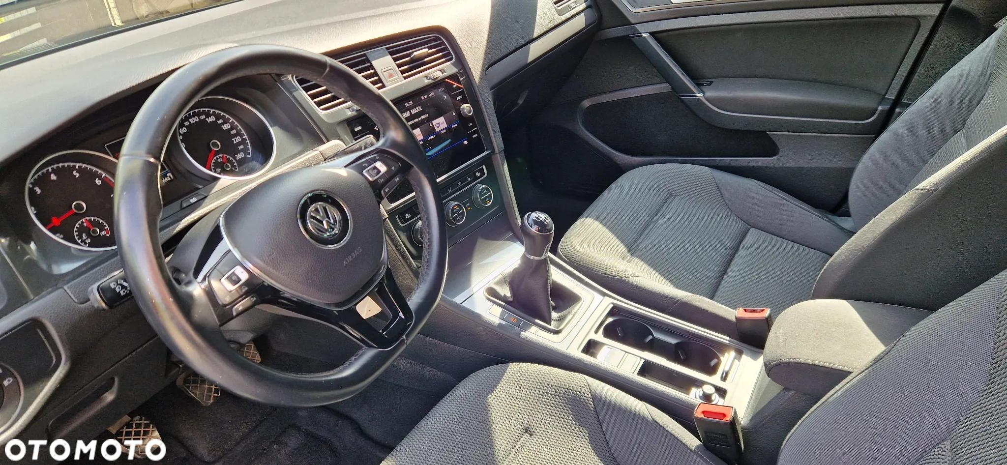 Volkswagen Golf VII 1.4 TSI BMT Comfortline - 20