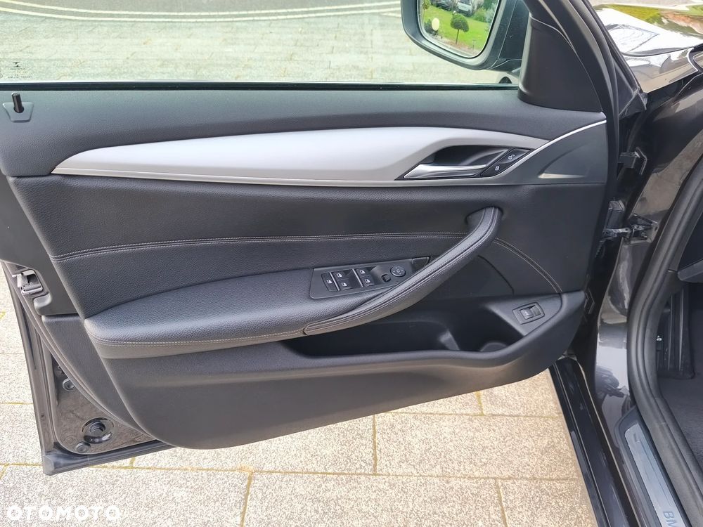 BMW Seria 5 - 8