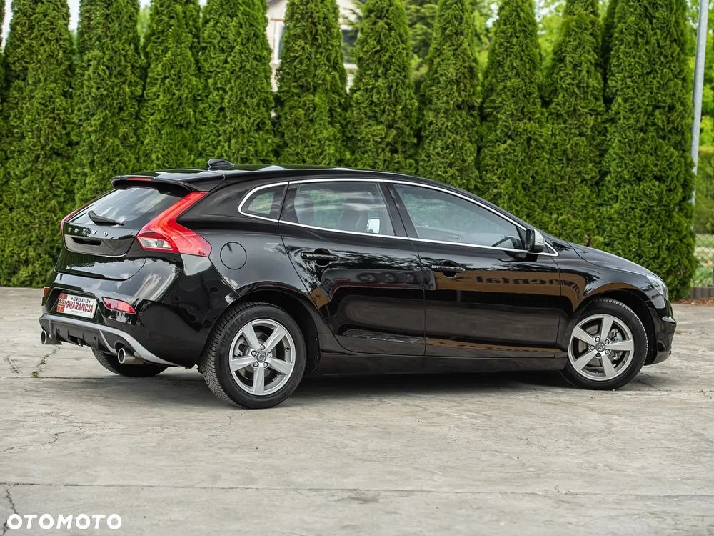 Volvo V40 D2 RDesign - 14