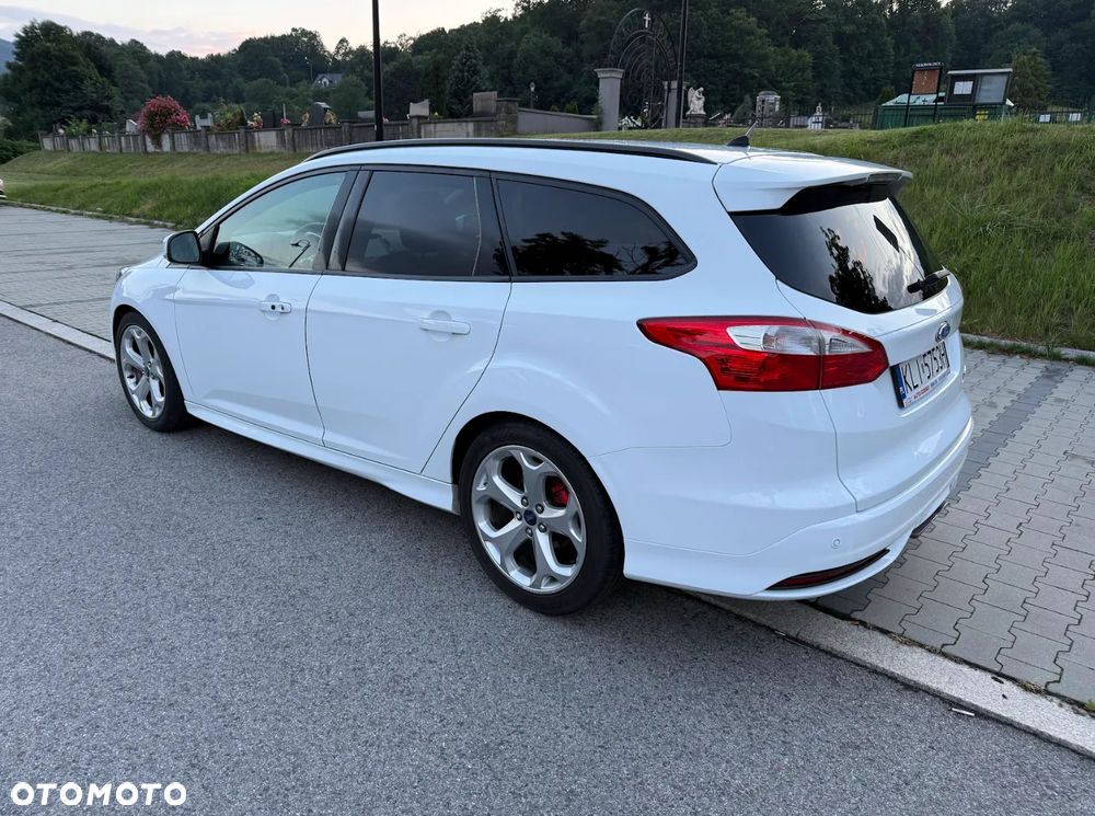 Ford Focus 2.0 EcoBoost ST mit Leder-Sport-Paket - 7