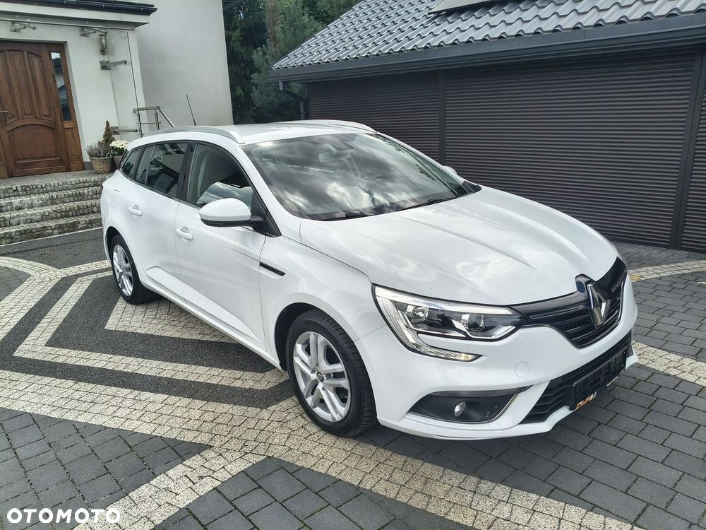 Renault Megane ENERGY TCe 130 BUSINESS - 26