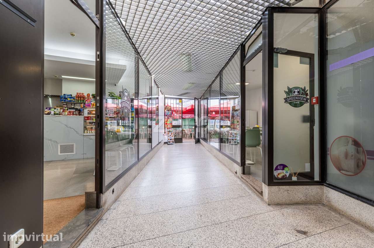 Trespasse de Café Junto ao New Balance Park - Dragon Force - Porto - Grande imagem: 2/36