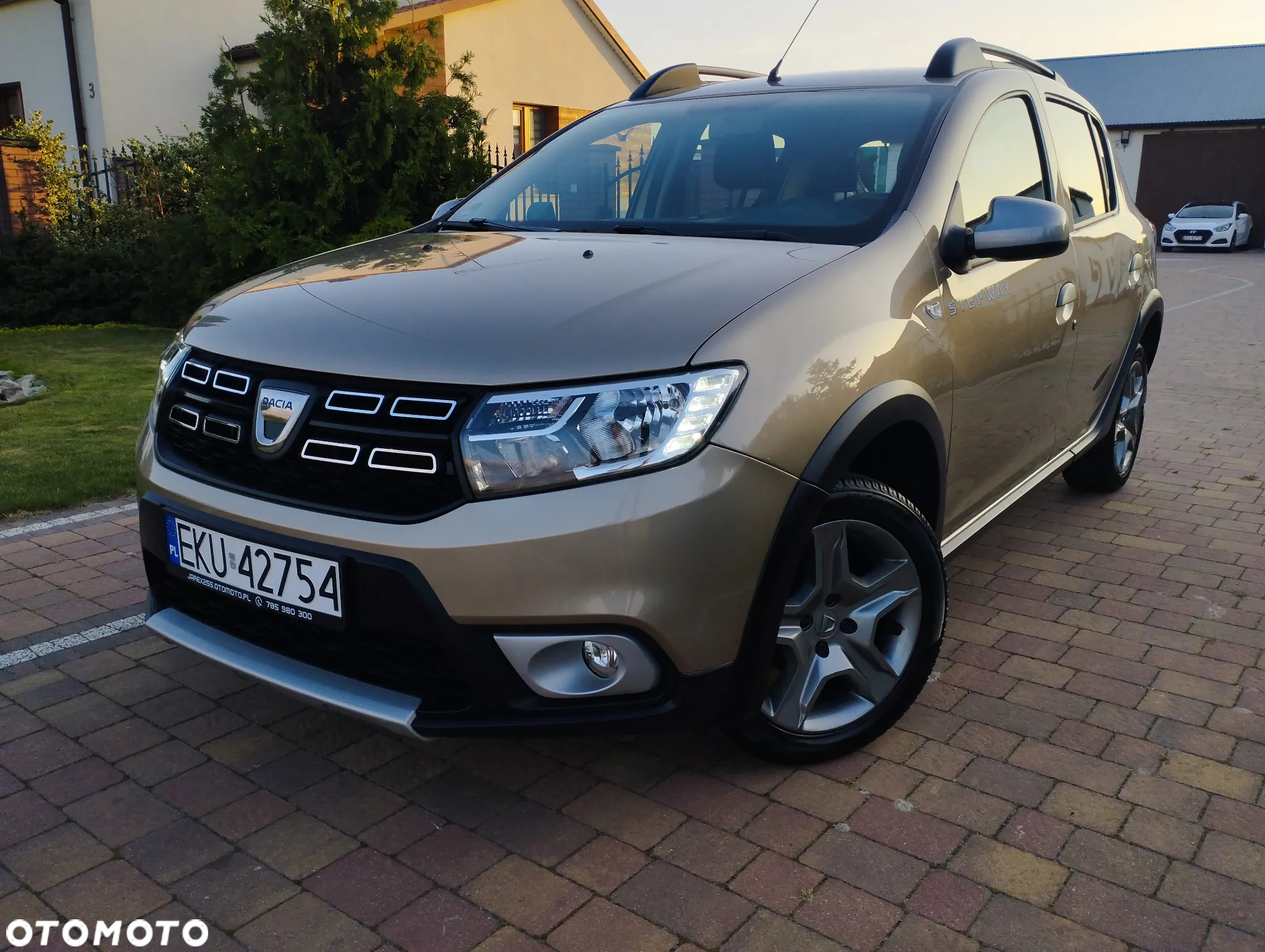 Dacia Sandero Stepway SCe 75 Essential - 2
