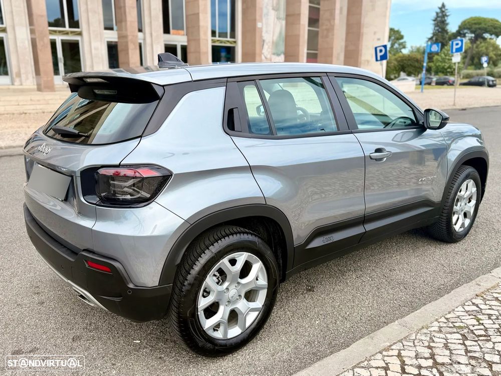 Jeep Avenger 1.2 e-Hybrid Altitude DCT - 3
