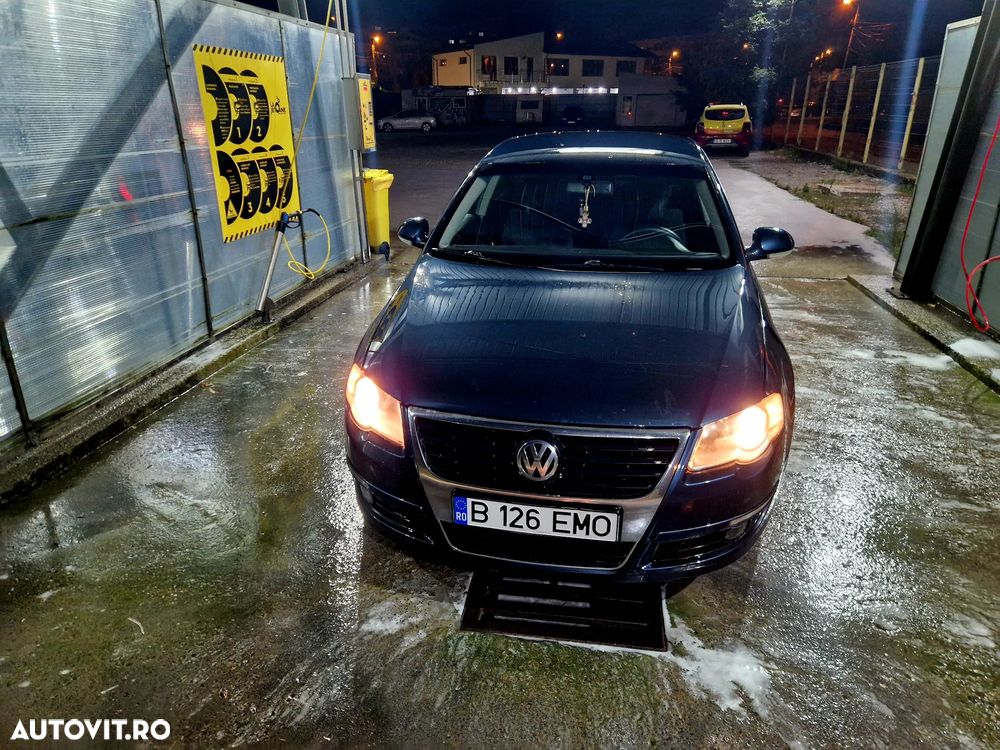 Volkswagen Passat 2.0TDI Comfortline DPF 4Motion - 8