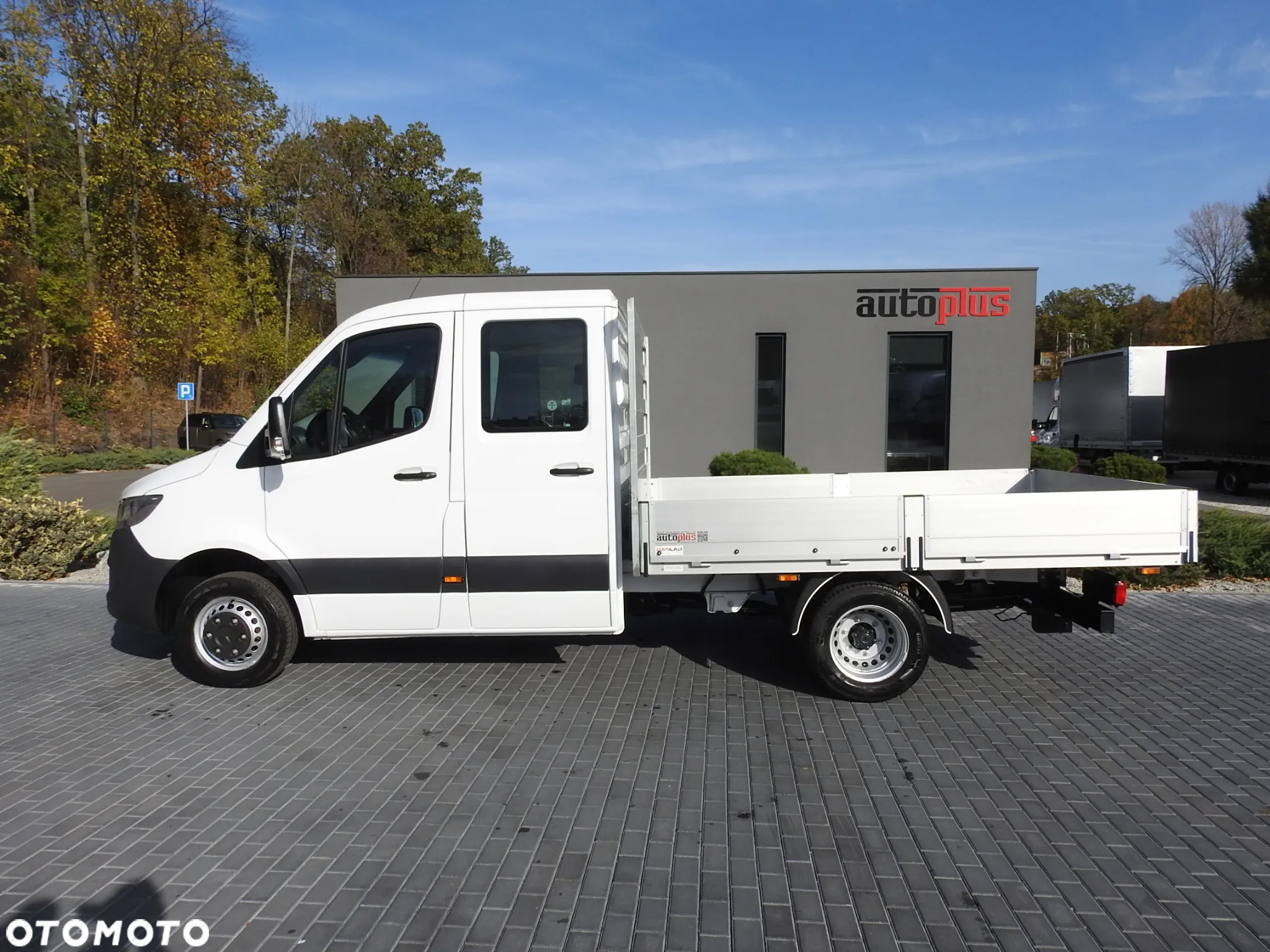 Mercedes-Benz SPRINTER 516 SKRZYNIA PODWÓJNA KABINA DOKA 6 MIEJSC TEMPOMAT KLIMATYZACJA BLIŹNIACZE KOŁA 160KM [ 113742 ] - 9
