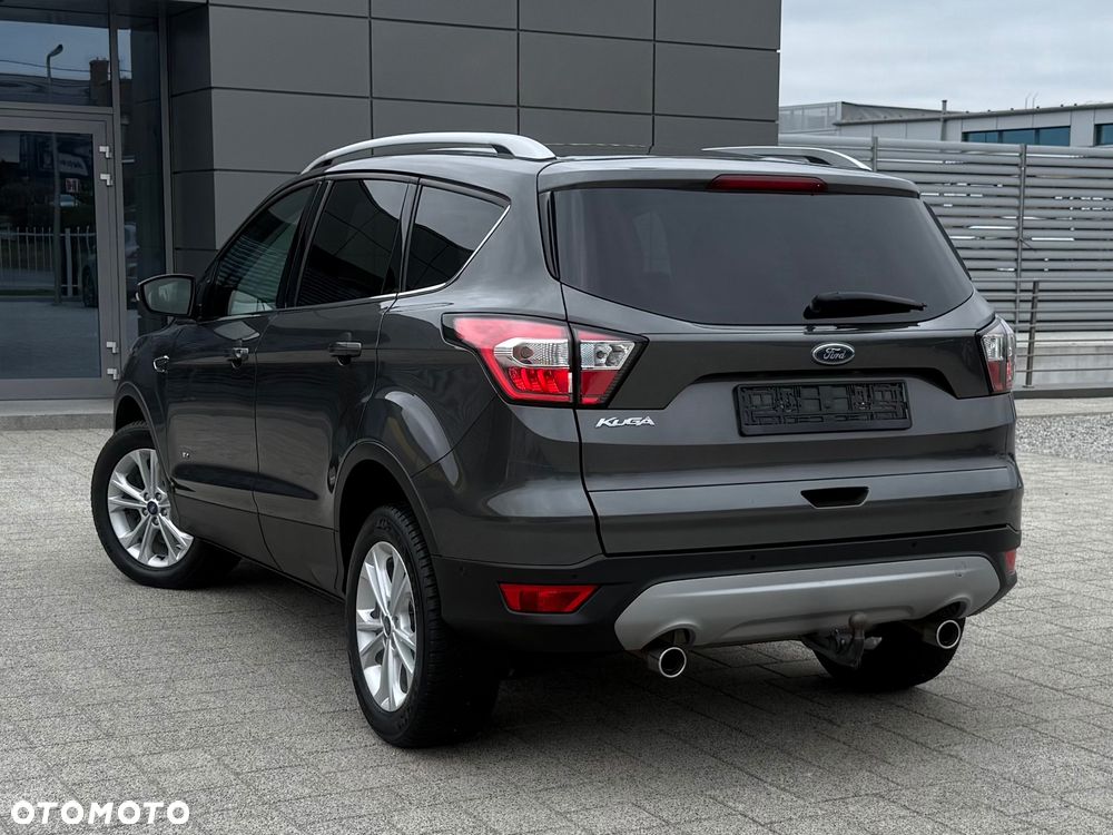 Ford Kuga 2.0 TDCi AWD Titanium - 4