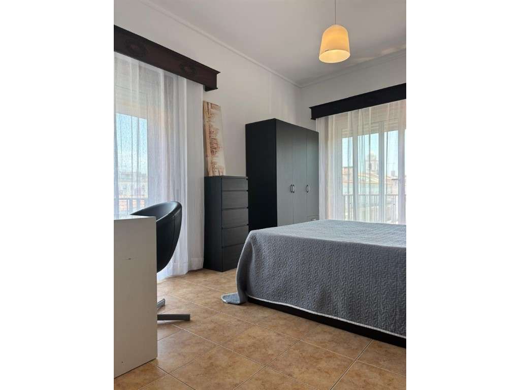 Apartamento T4 Aveiro junto ao fórum - Grande imagem: 5/26