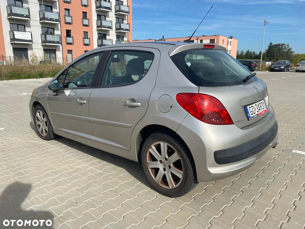 Peugeot 207 1.6 HDi 16V Trendy - 3