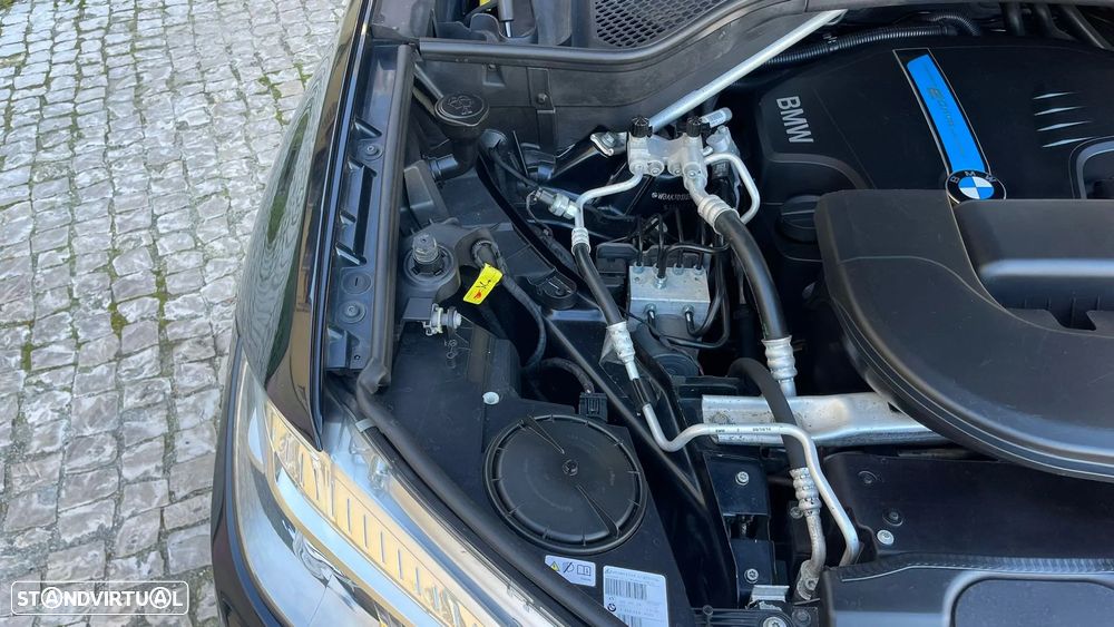 BMW X5 40e xDrive Pack M - 33