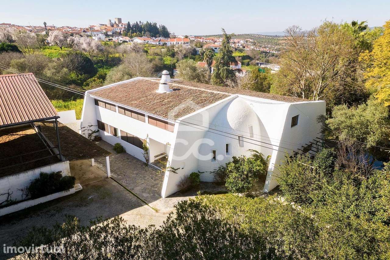 Deslumbrante Quinta c/ duas moradias e piscina | Moura - Grande imagem: 3/60