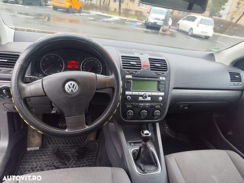 Volkswagen Golf 1.9 TDI Comfortline - 4