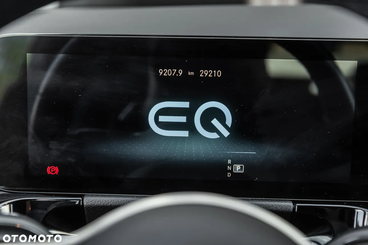 Mercedes-Benz EQA - 22