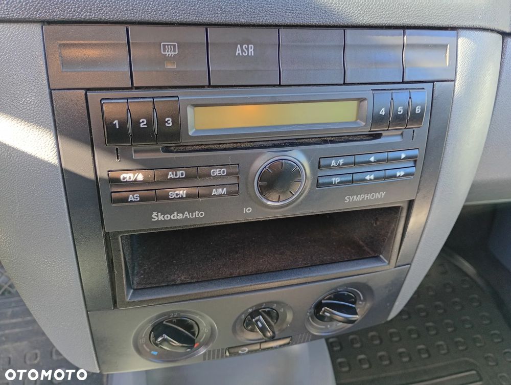 Skoda Fabia 1.4 16V Extra - 12