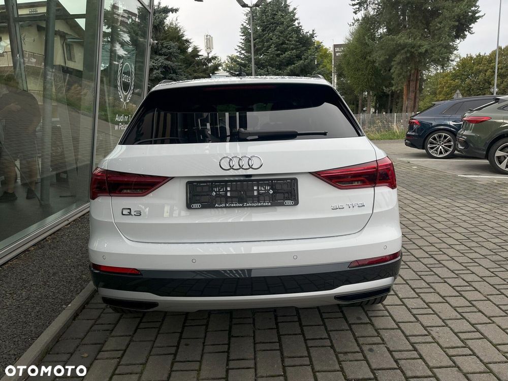 Audi Q3 - 13