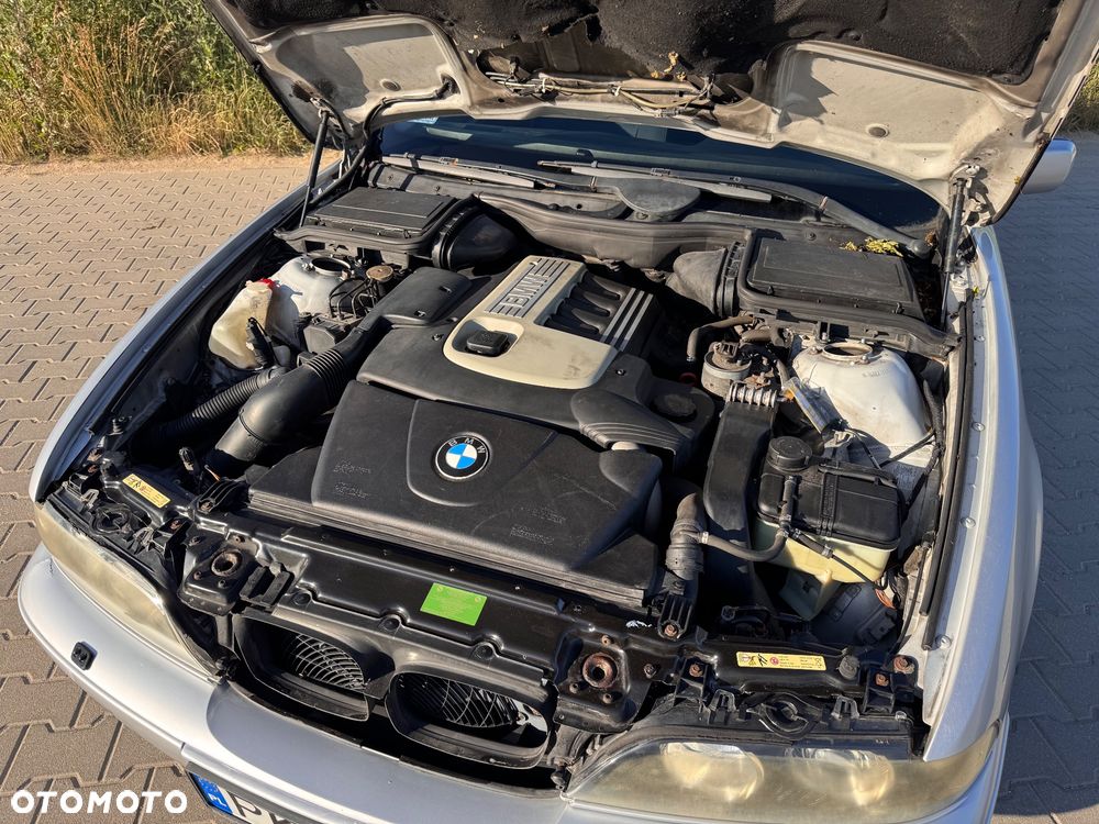 BMW Seria 5 520d - 6