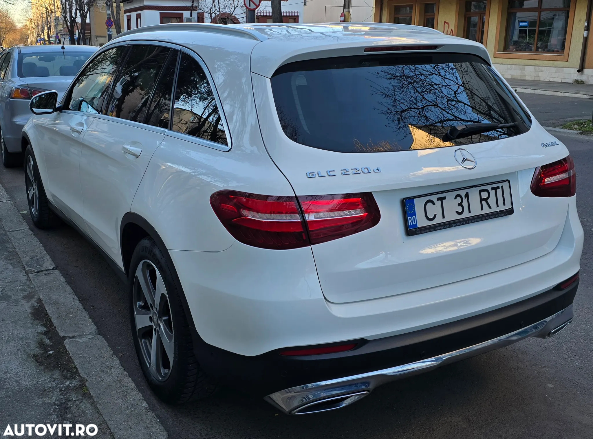 Mercedes-Benz GLC 220 d 4MATIC - 3