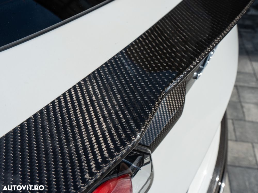 Lamborghini URUS - 17