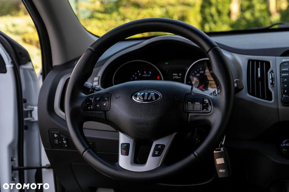 Kia Sportage 1.7 CRDI 2WD Vision - 22