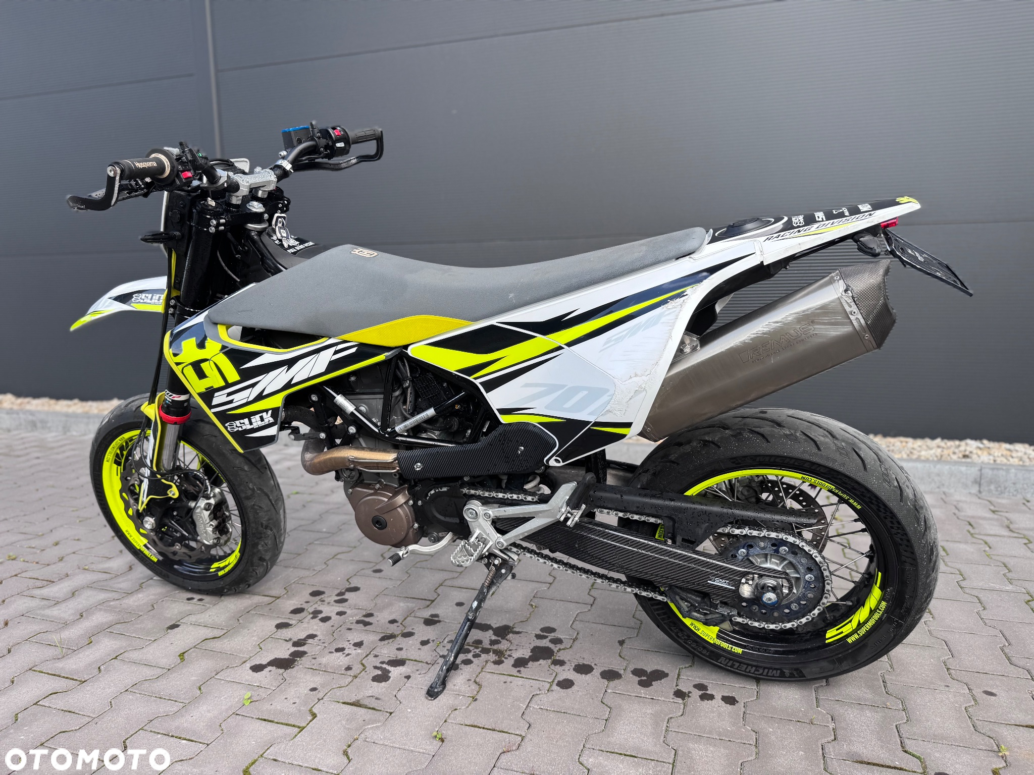 Husqvarna 701 - 6