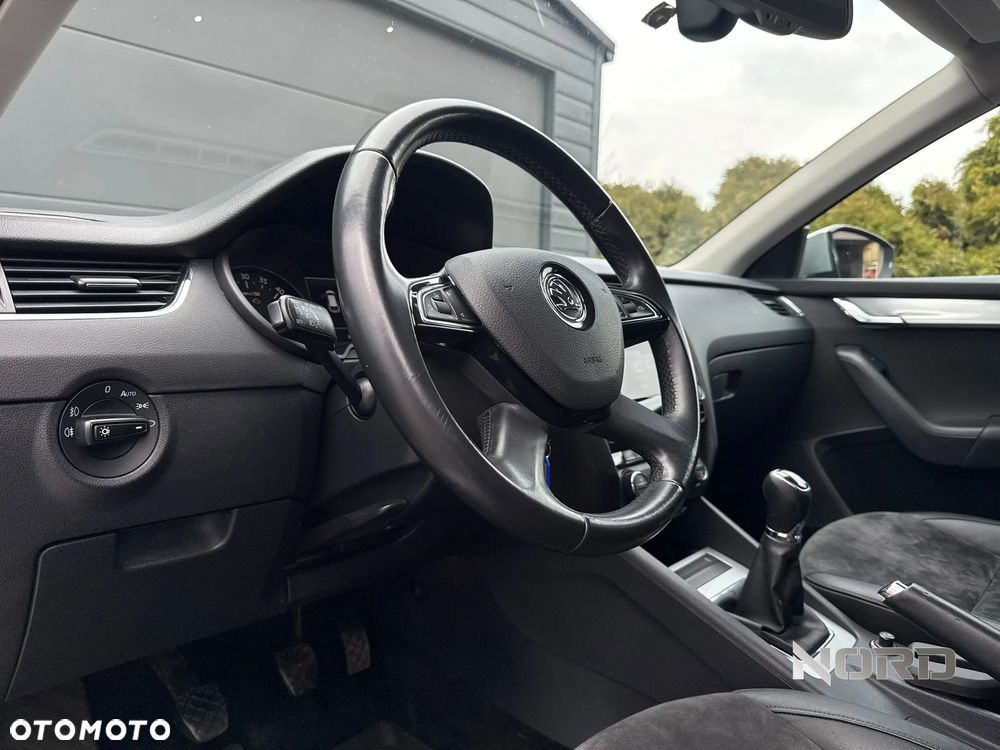 Skoda Octavia 2.0 TDI Green tec 4x4 Elegance - 12