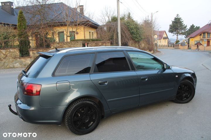Audi A4 Limousine - 25